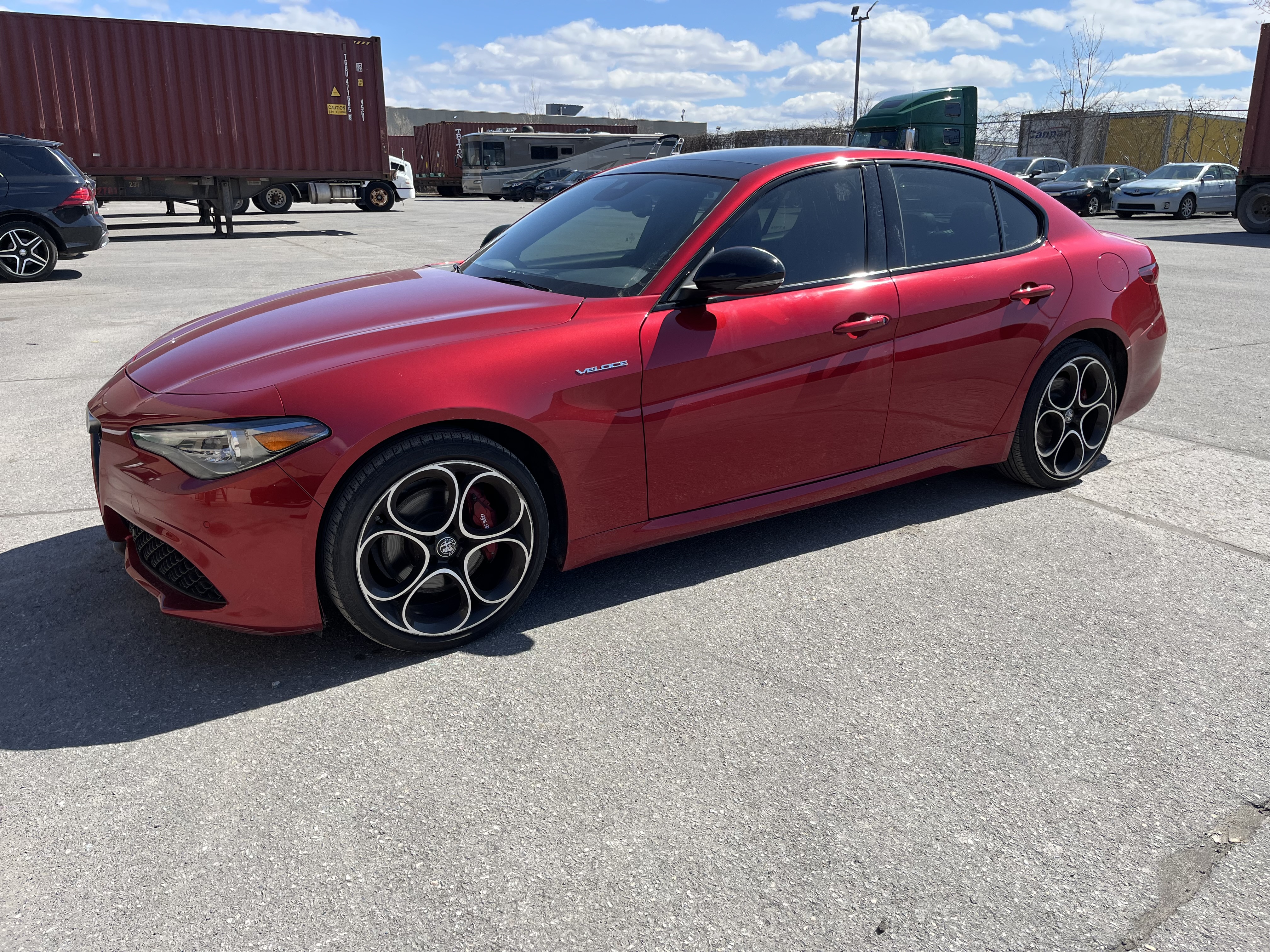 Vehicle photo 3