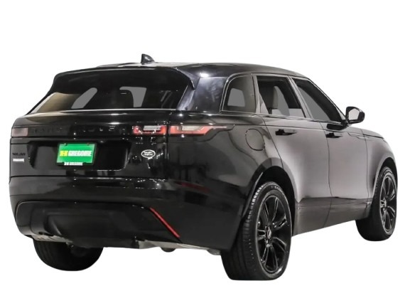 Vehicle photo 2