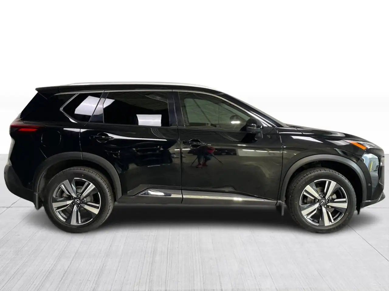 Vehicle photo 4
