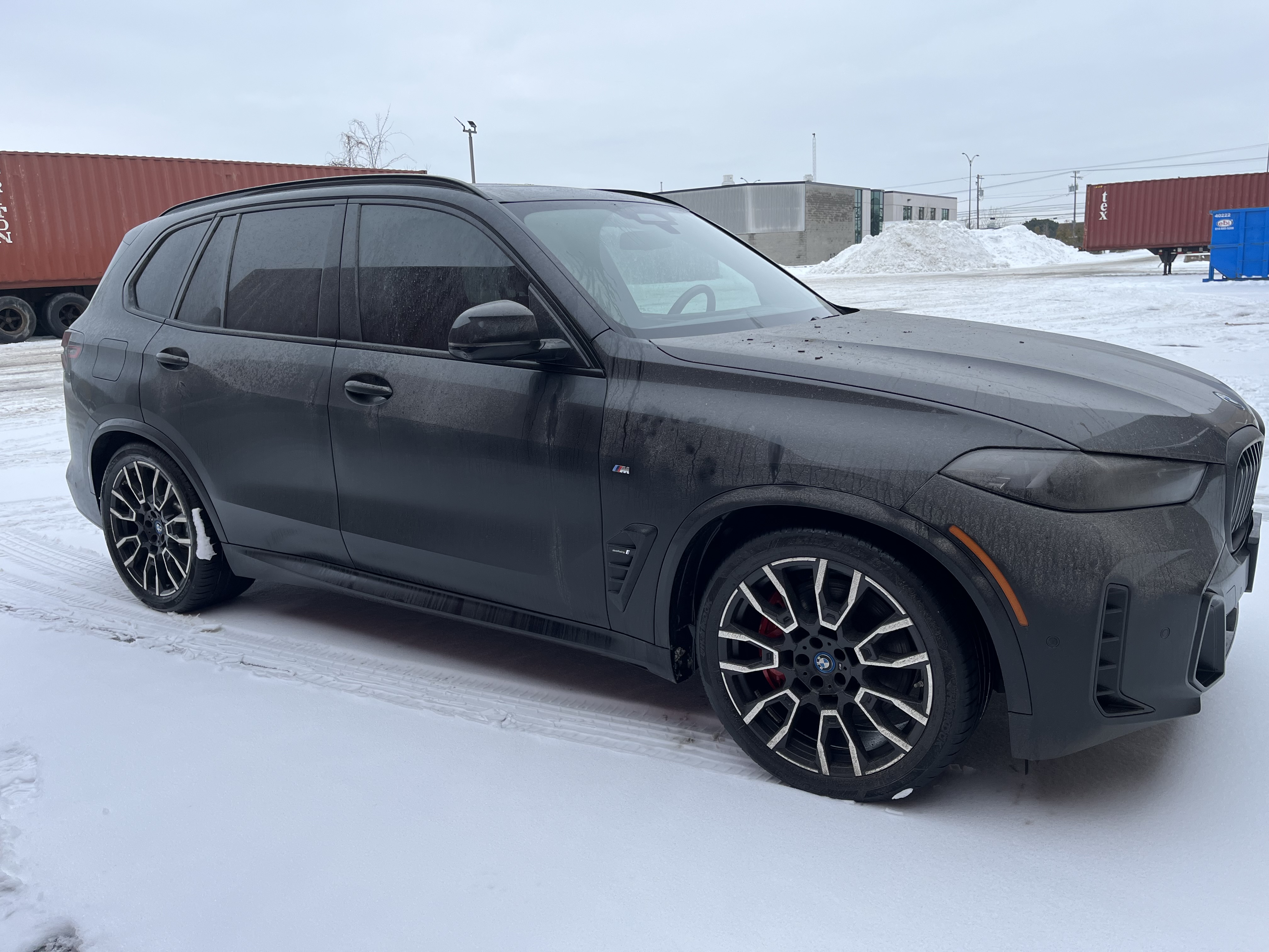 Vehicle photo 4